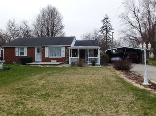 8235 W Adaline St, Yorktown, IN 47396