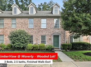 229 Timber View Dr, Harrisburg, PA 17110