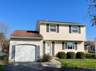 268 Hubbard Rd, Galloway, OH 43119