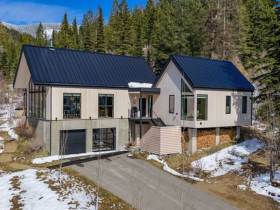 3rd image of 15 Glades Cres