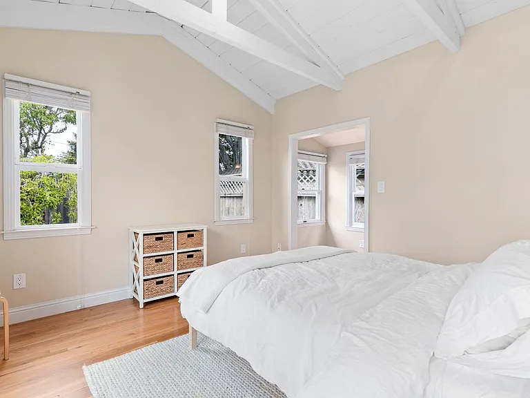 620 Almar Ave — Photo 12