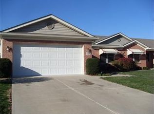 428 Whisper Ln, Xenia, OH 45385