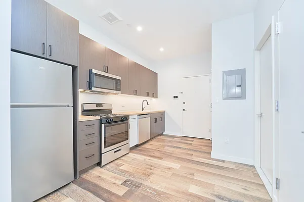 Rented by Living New York | media 2