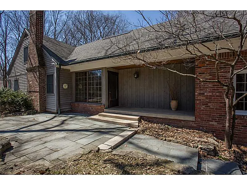 8256 Red Bud Wln photo 1