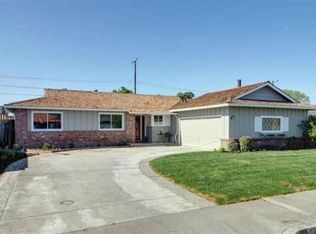 2136 Dianne Dr, Santa Clara, CA 95050