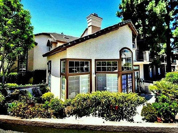 3rd image of 20 Montara Dr