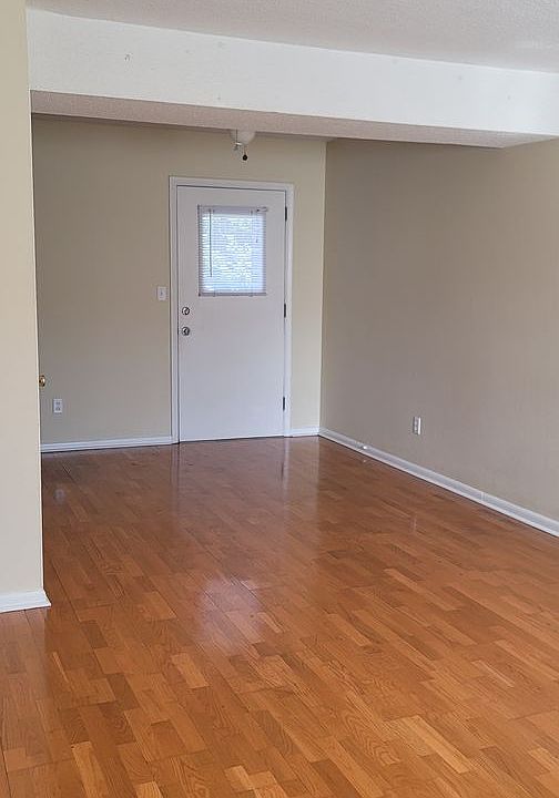 Holiday House Apartment Rentals Erwin, TN Zillow