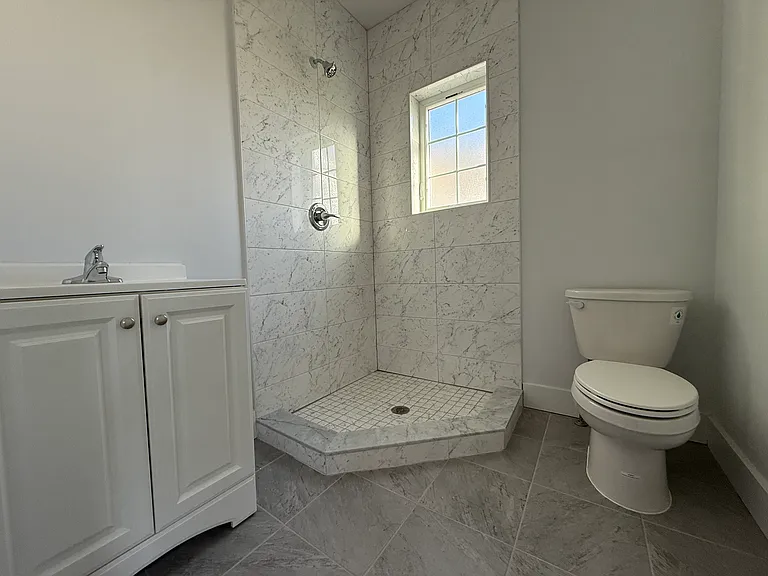 47 Chester Pl #1 — Photo 8