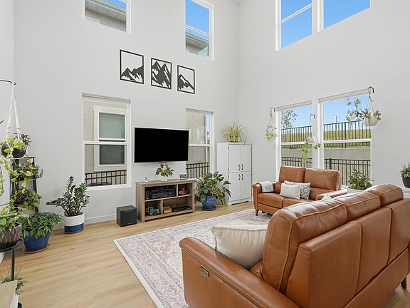 4th image of 7761 S Owens View Way