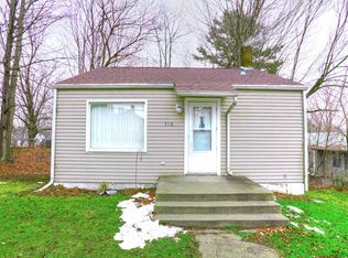 318 S Main St, Lakeville, IN 46536