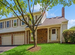 2628 College Hill Cir #310, Schaumburg, IL 60173