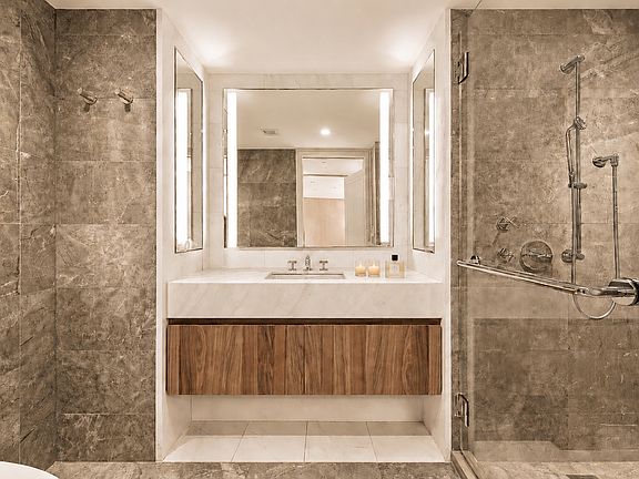 5th image of 111 W 56th St #37D