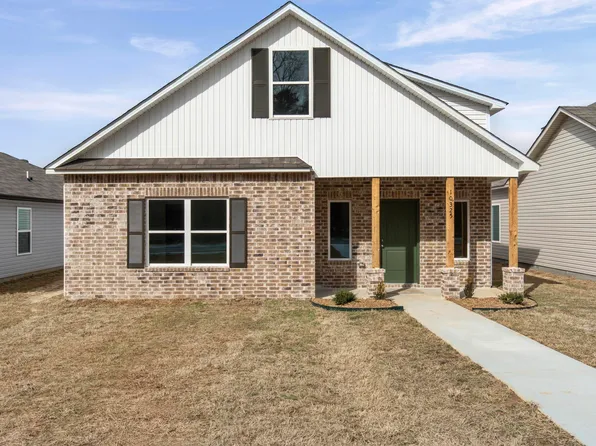 10325 Paul Eells Dr, North Little Rock, AR 72113