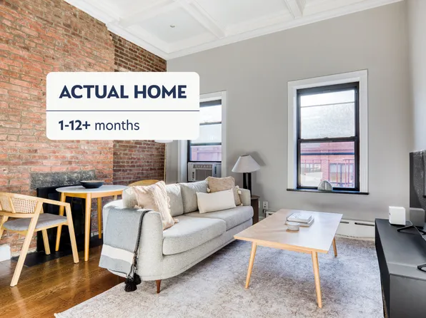 273 West 10th Street image 1 of 18