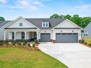 2735 Peak Ct, Belmont, NC 28012