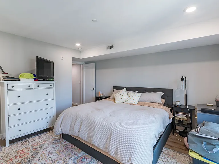 745 N 20th Street — Photo 14