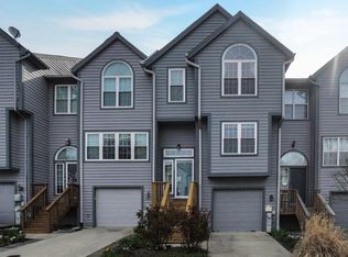 1847 Whites Ferry Pl, Crofton, MD 21114