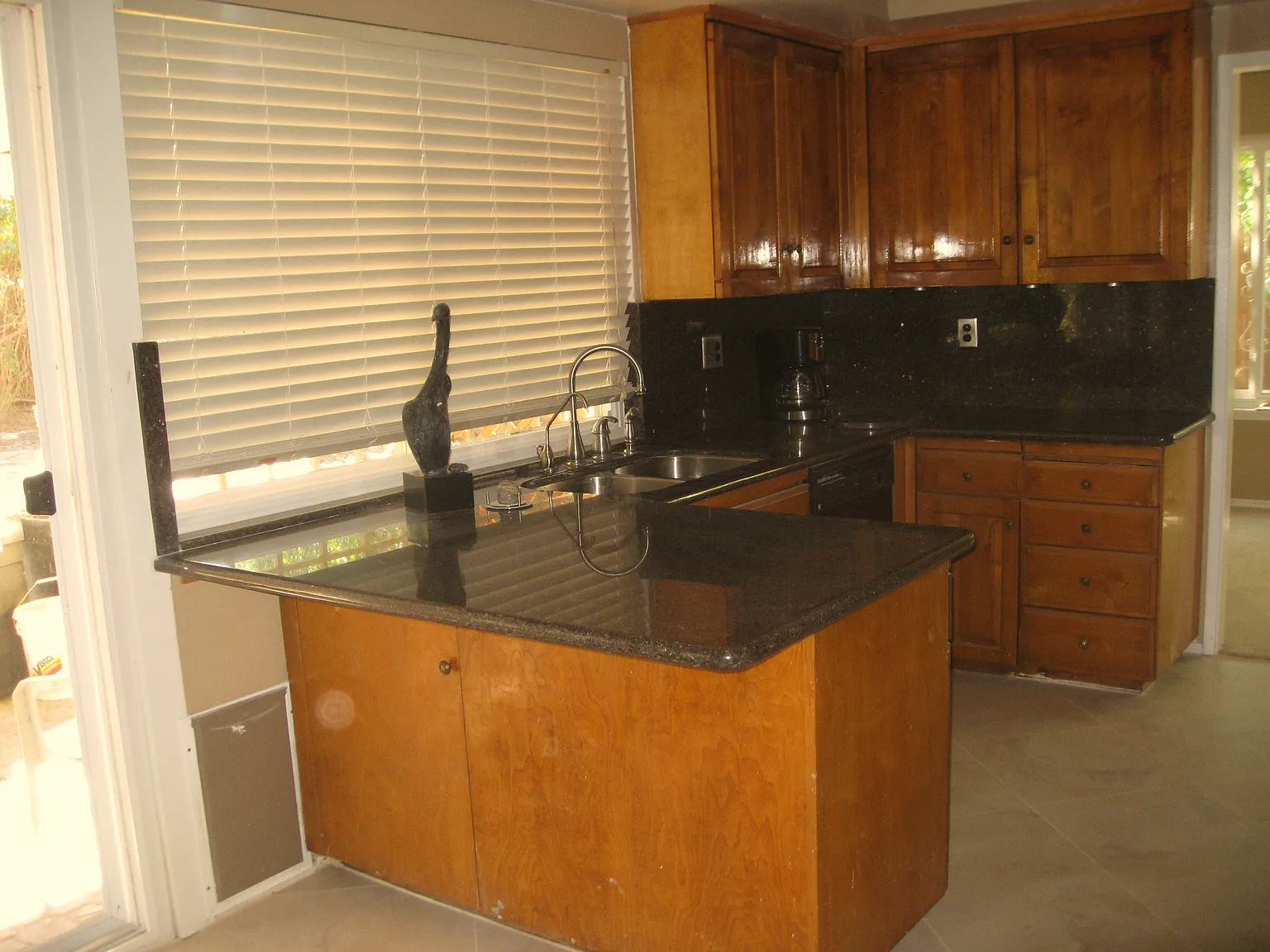 390 W Blaine St — Photo 4
