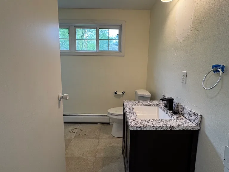 1013 Main St #1 — Photo 14