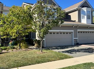21 Junegrass Way, Hackettstown, NJ 07840