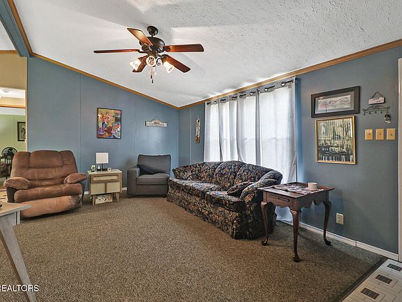 5th image of 1246 Creston Rd