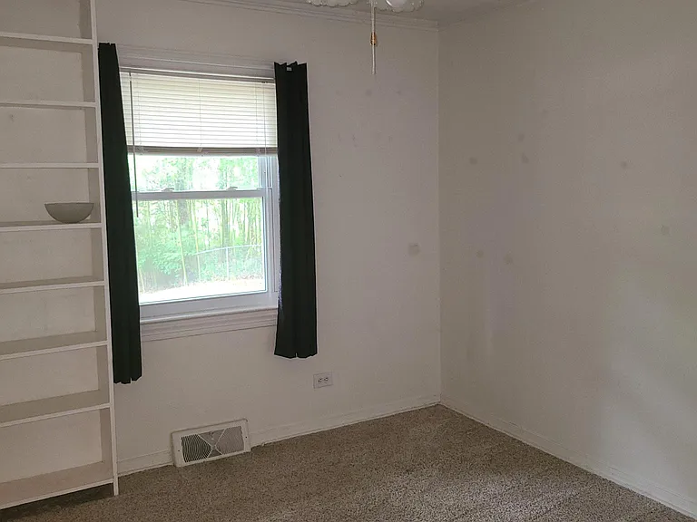381 Mountview Ct SE — Photo 8