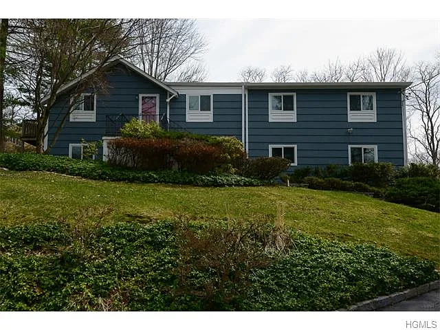 34 Meadow Ln photo 1