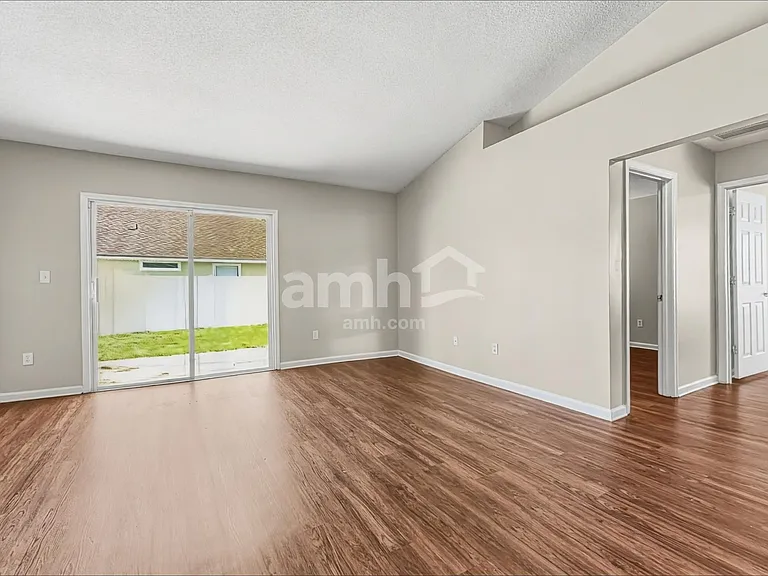 11134 Lauren Oak Ln — Photo 9