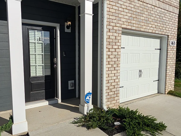 163 Dale Mires Ln — Photo 2