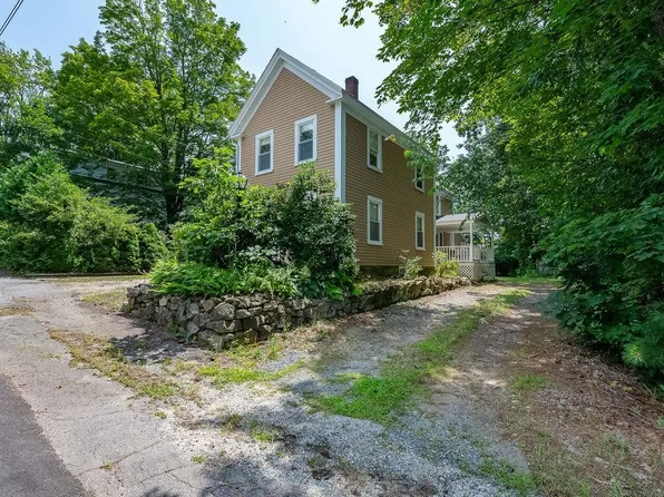 48 Mount Vernon Street, Somersworth, NH 03878