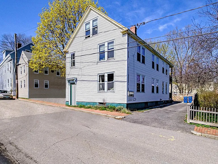 21 Briggs St — Photo 4