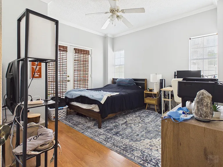 3111 Tom Green St #305 — Photo 14