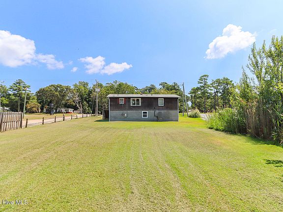 2nd image of 1488 Colington Road