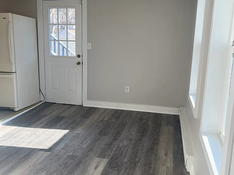 119 School St #2 — Photo 4
