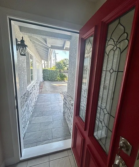 28740 Lomo Dr — Photo 3