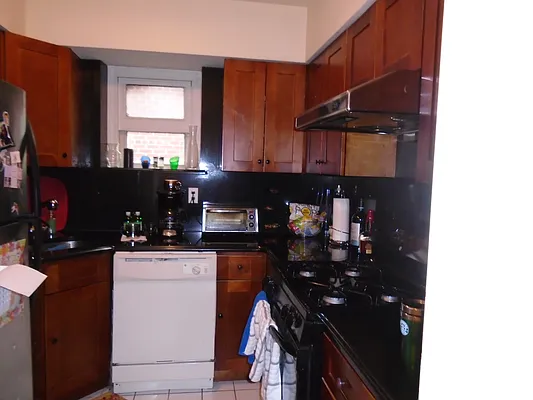 Rented by 18 REALTY | media 42