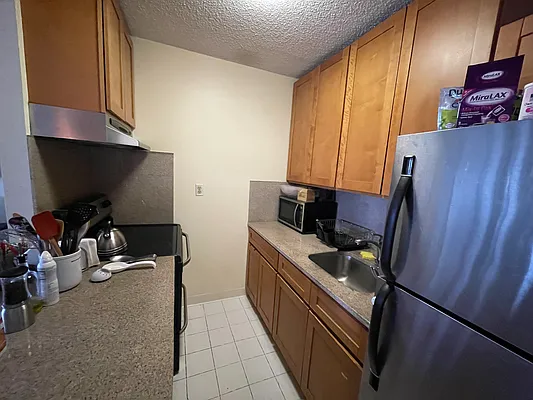 Rented by Compass | media 42