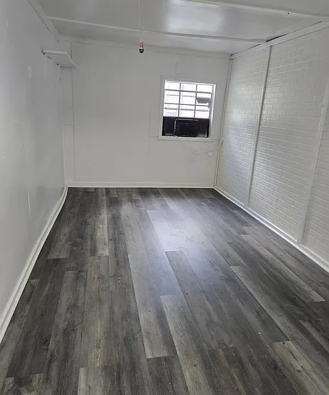 2nd bedroom/office
 view from washroom