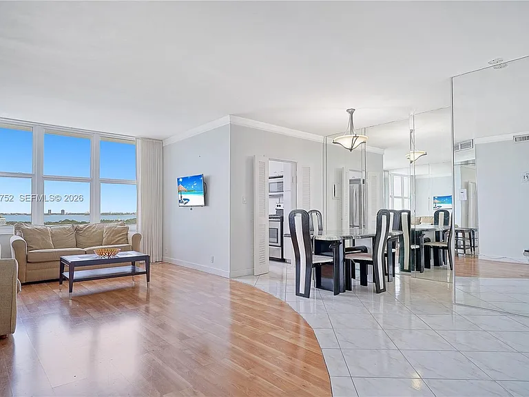 4747 Collins Ave #1503 — Photo 9