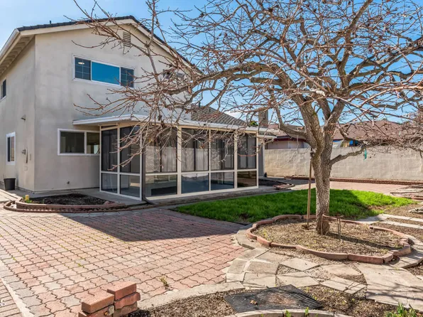 715 Berkshire Pl, Oxnard, CA 93033