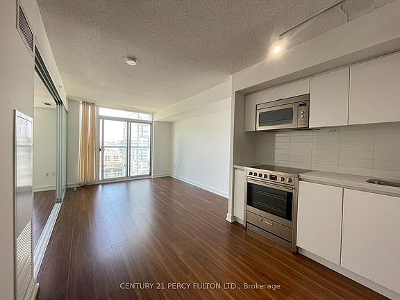 4th image of 85 Queens Wharf Rd #1811