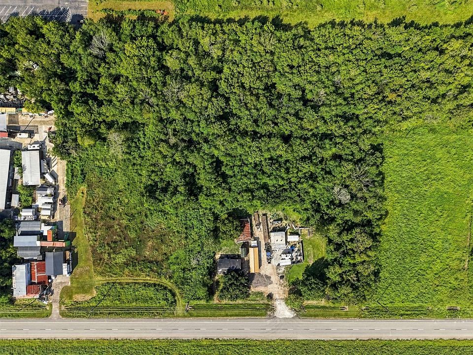 1st image of 37 Green Valley