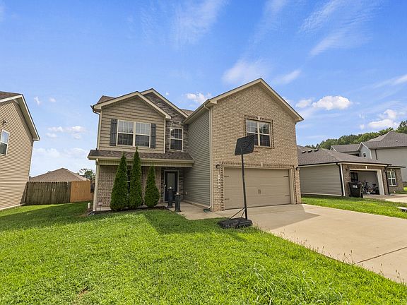 2nd image of 1200 Gentry Dr