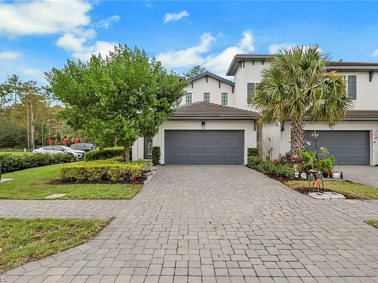 7501 Carnegie Way — Photo 2