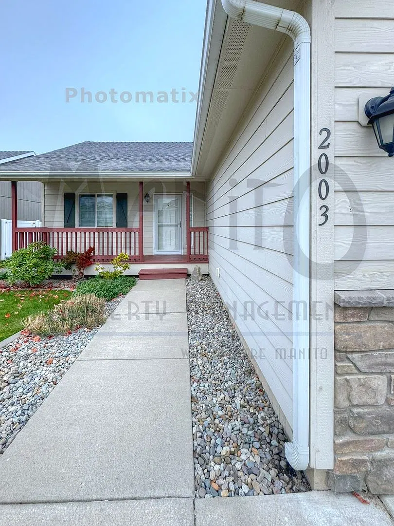 Immaculate Valley Home — Photo 2