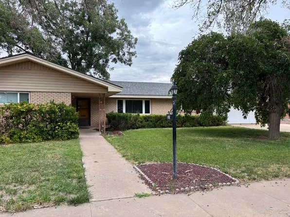 605 W McCune St, Roswell, NM 88203