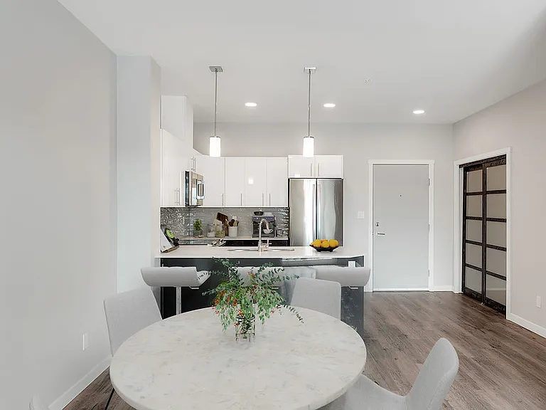 711 Treanor Ave — Photo 25
