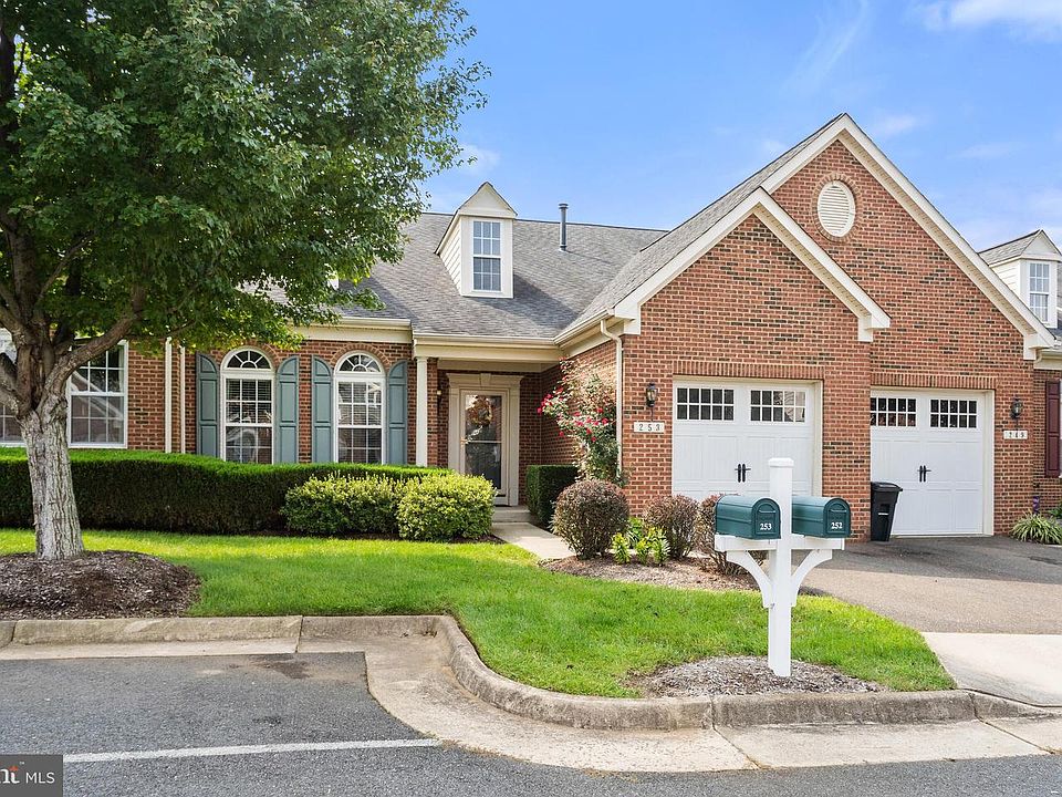 1st image of 253 Garnet Ct