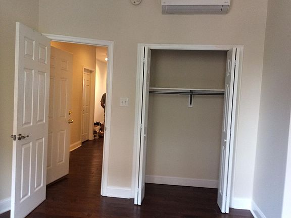 4th image of 878 N 23rd St Fl 1