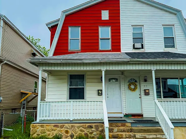 27 S 4th St, Frackville, PA 17931